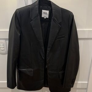 Zara Classic Black Blazer